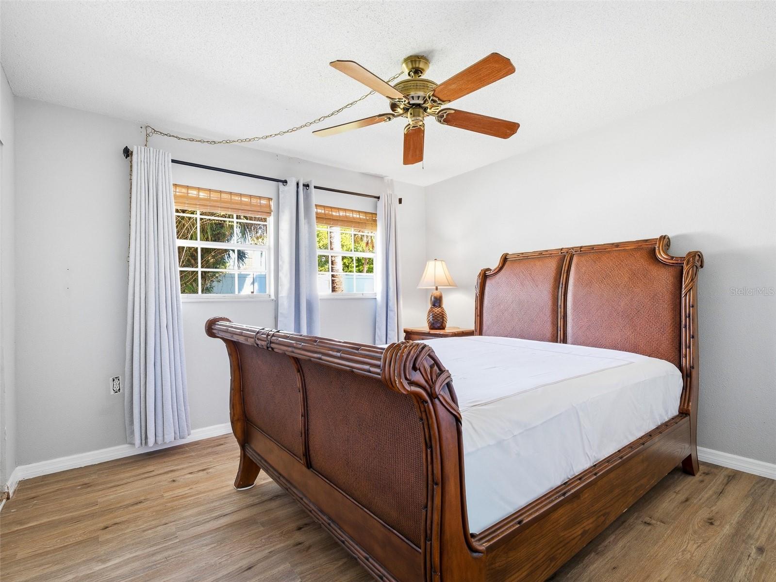 Image 12 of 37 For 28 Country Club Drive B