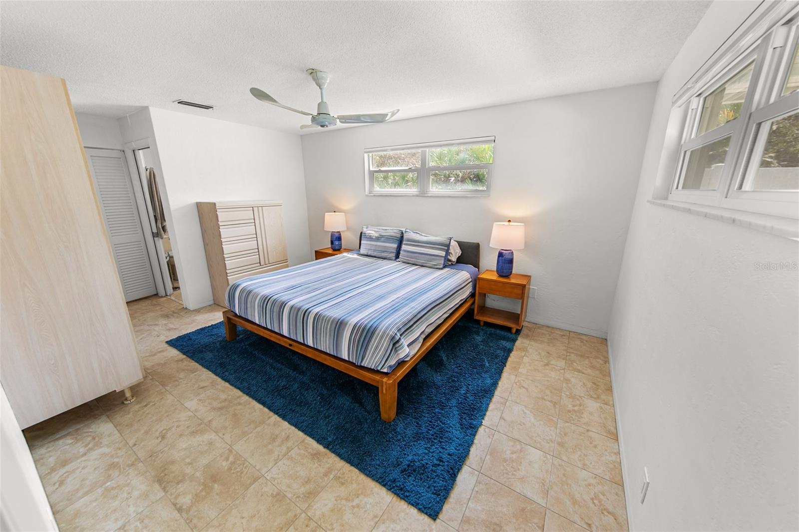 Image 15 of 37 For 4366 Candlewood Lane