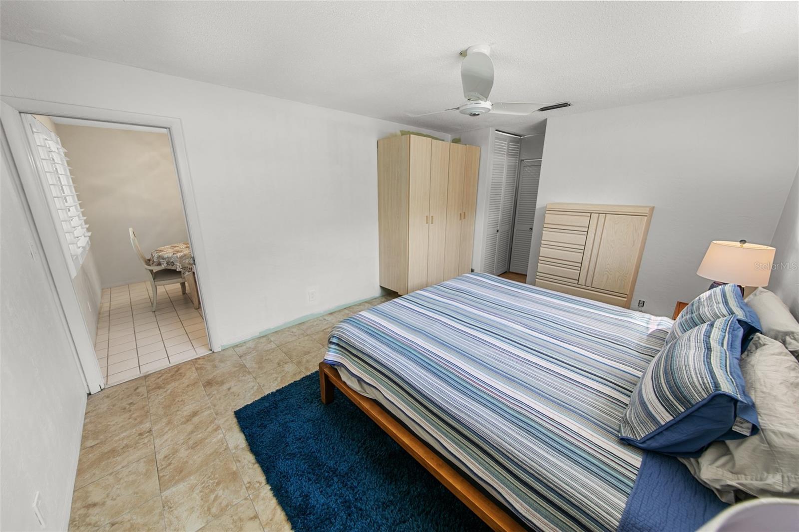 Image 16 of 37 For 4366 Candlewood Lane