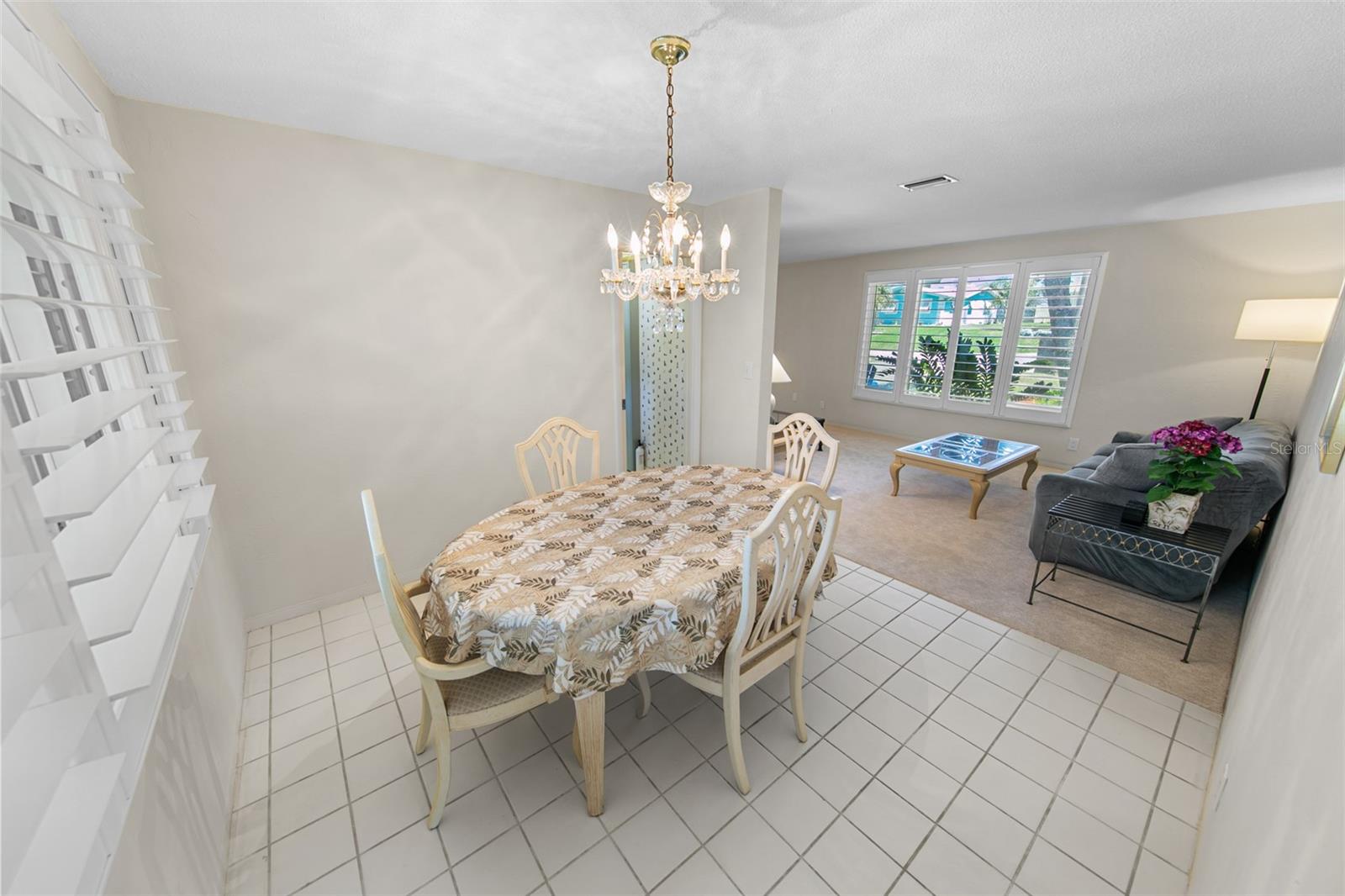 Image 9 of 37 For 4366 Candlewood Lane