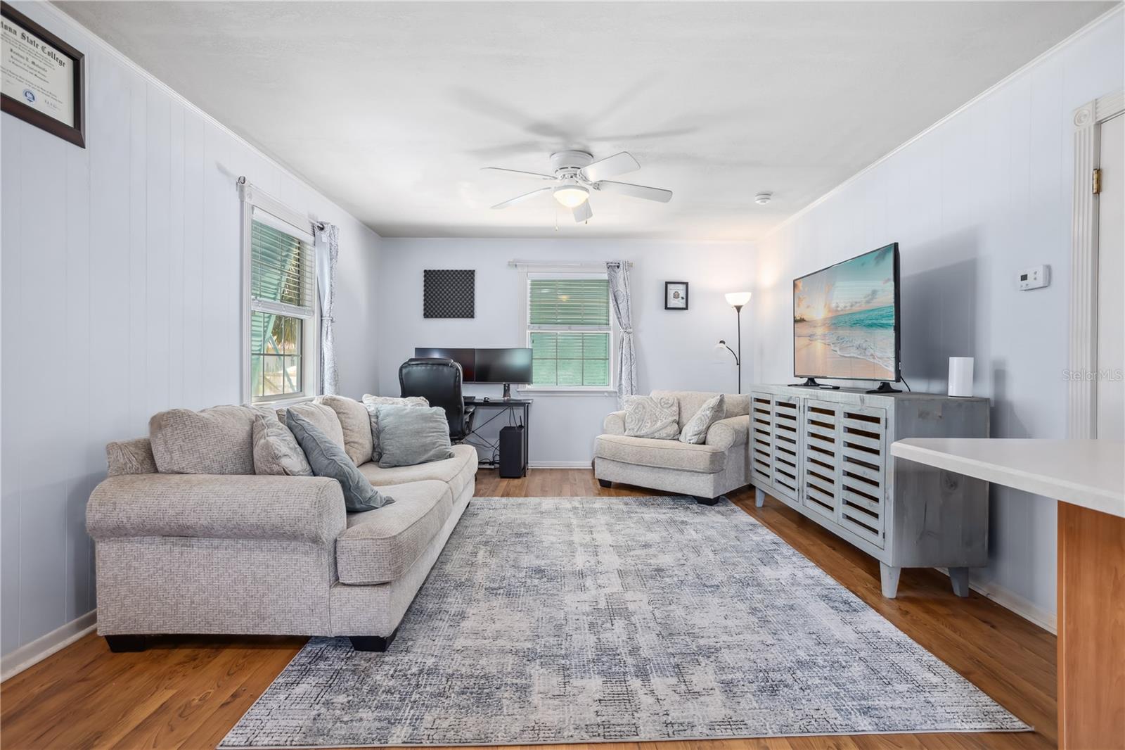 Image 40 of 61 For 3600 Surfside Terrace