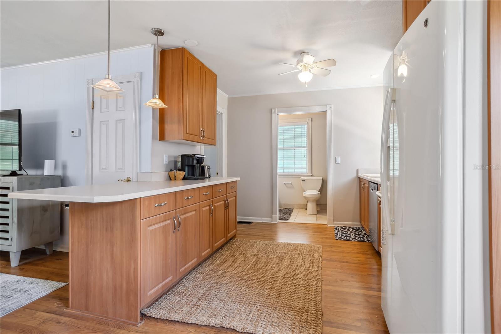 Image 44 of 61 For 3600 Surfside Terrace