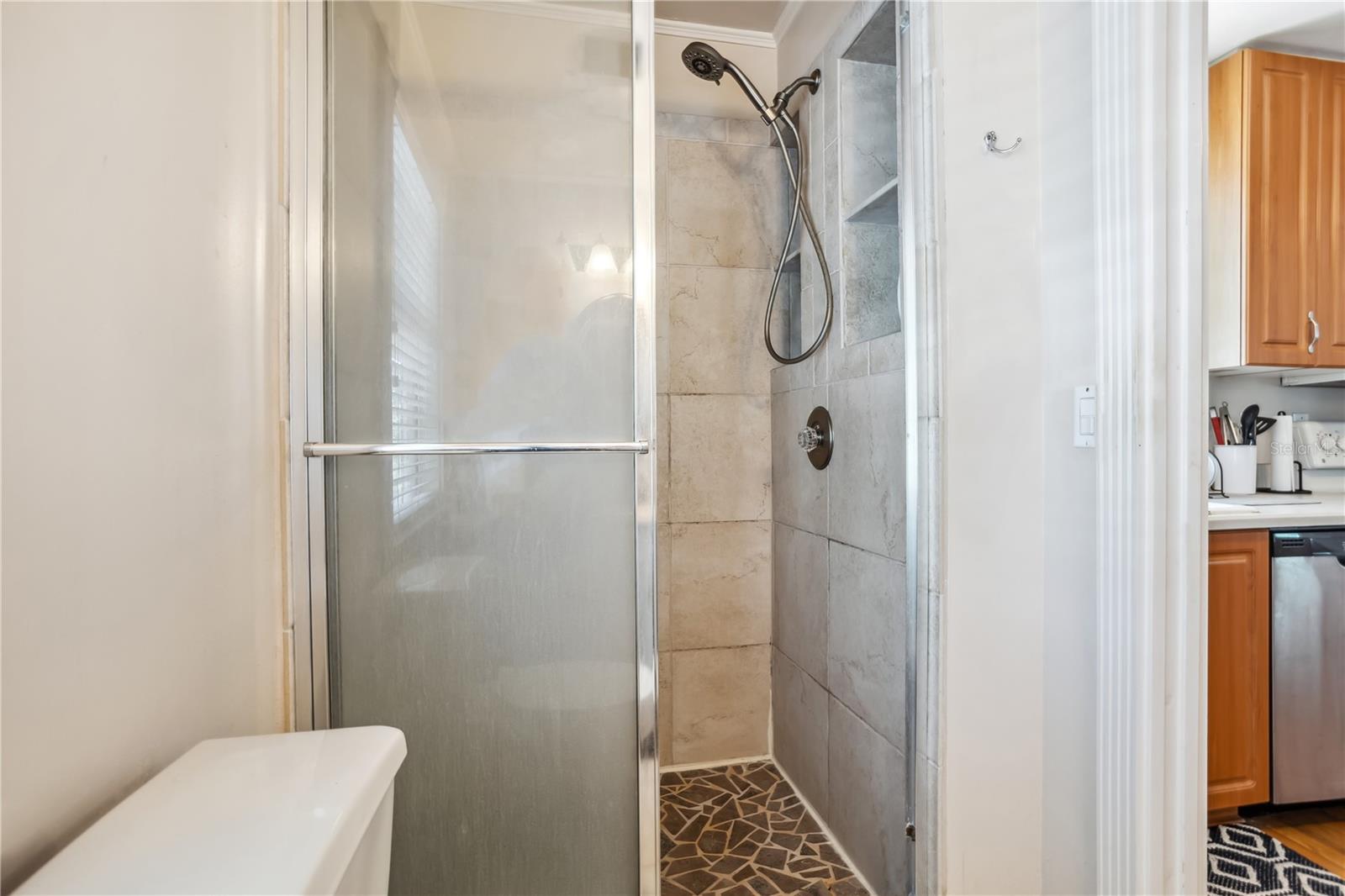 Image 48 of 61 For 3600 Surfside Terrace