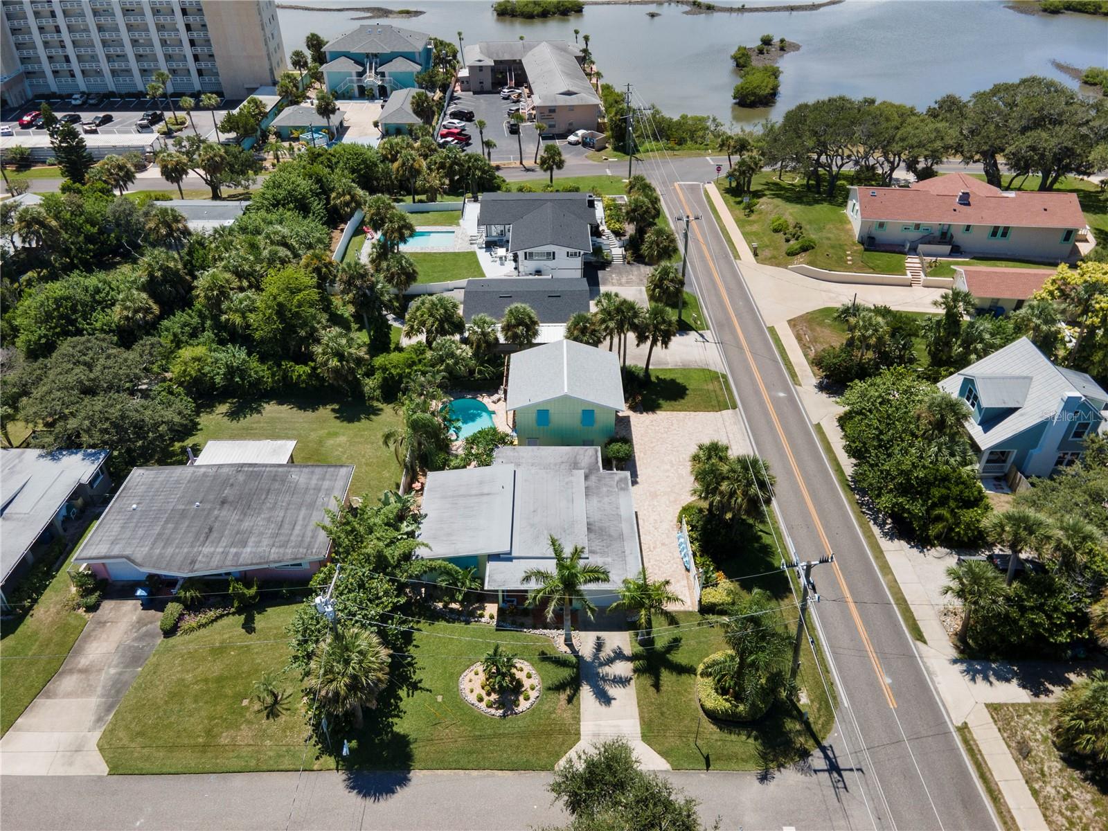 Image 53 of 61 For 3600 Surfside Terrace