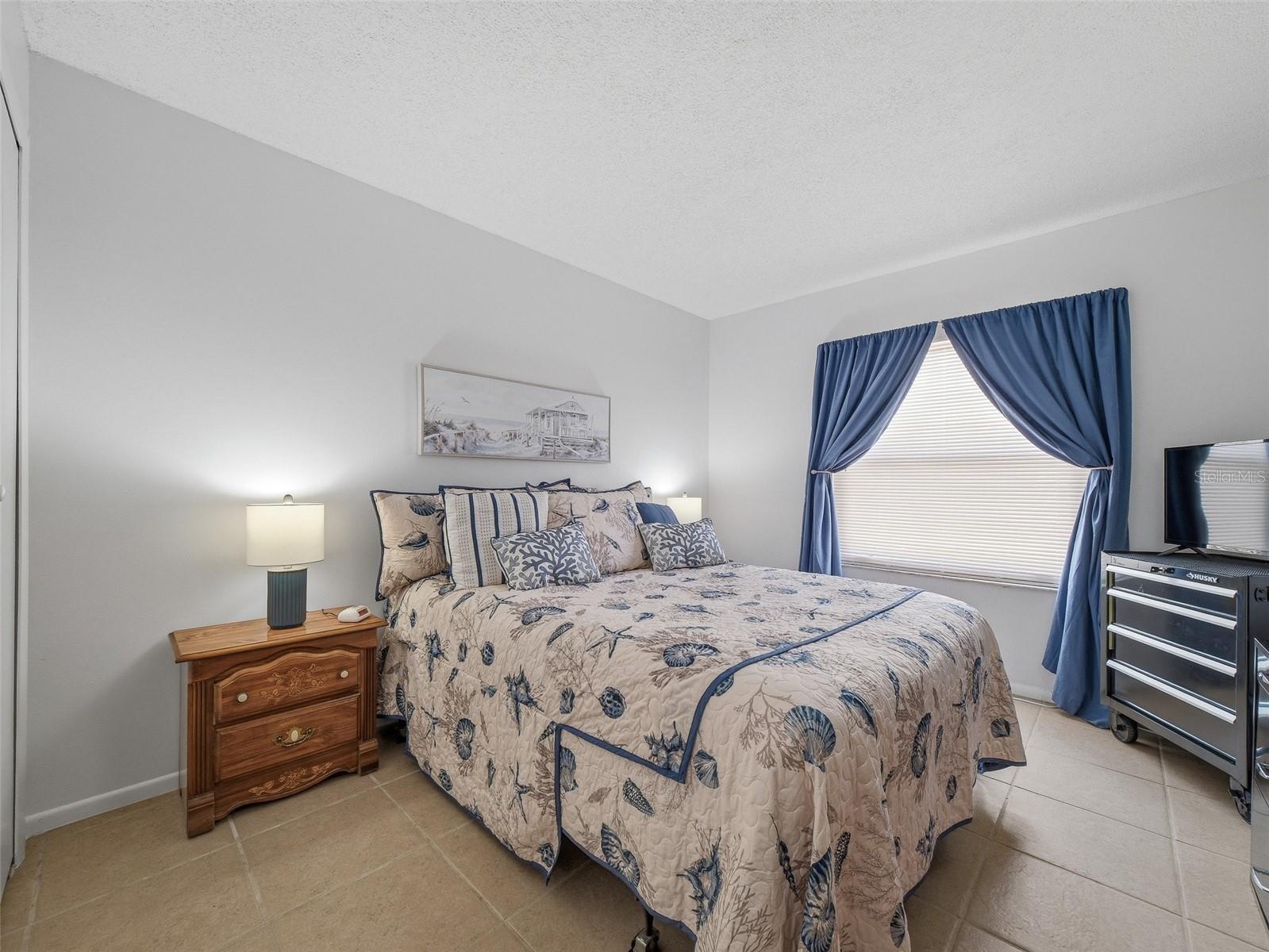 Image 16 of 29 For 420 Banana Cay Drive A