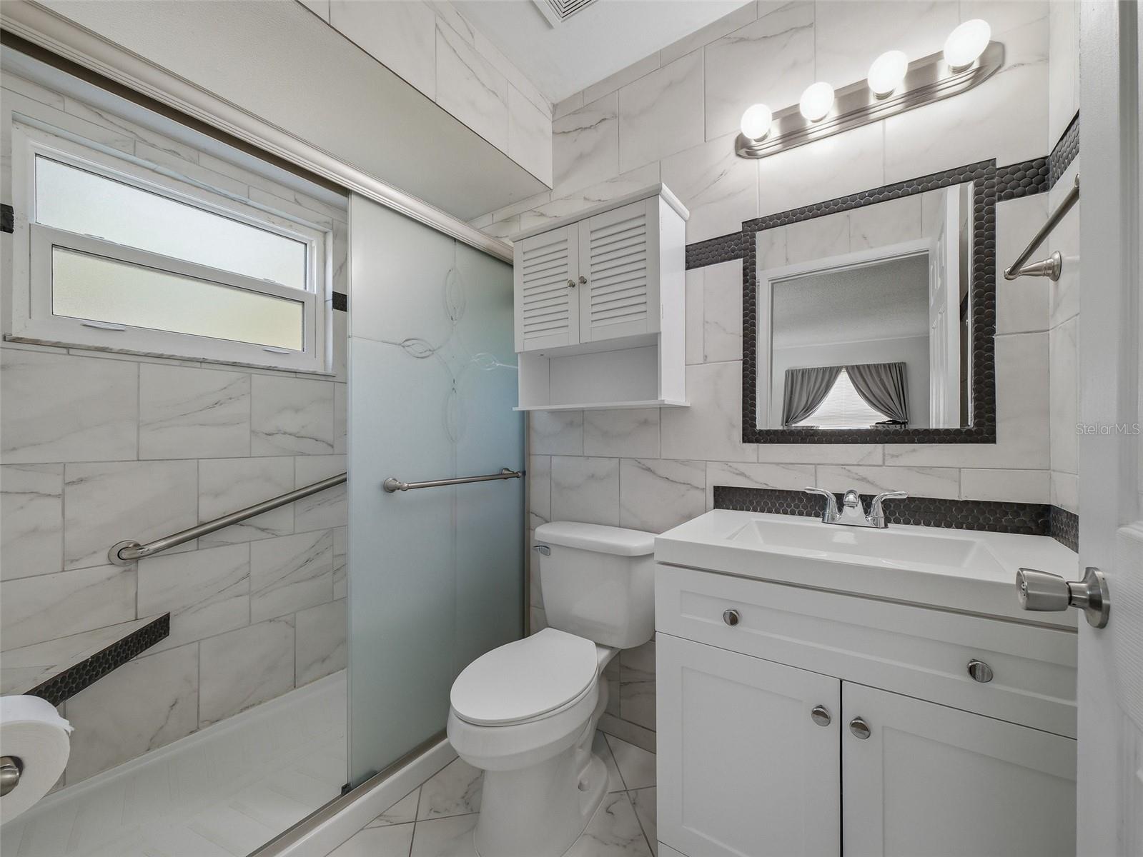 Image 18 of 29 For 420 Banana Cay Drive A