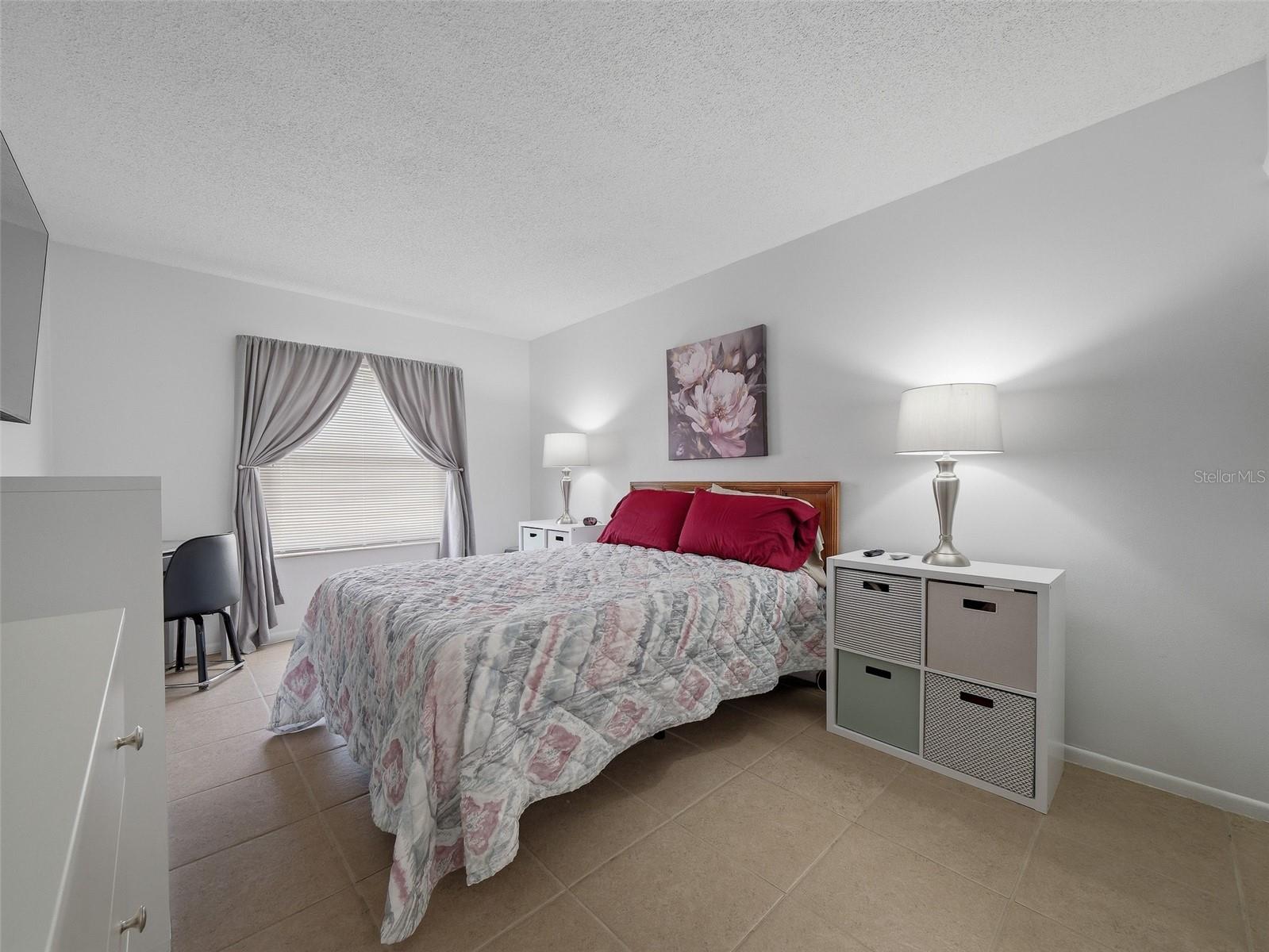 Image 19 of 29 For 420 Banana Cay Drive A