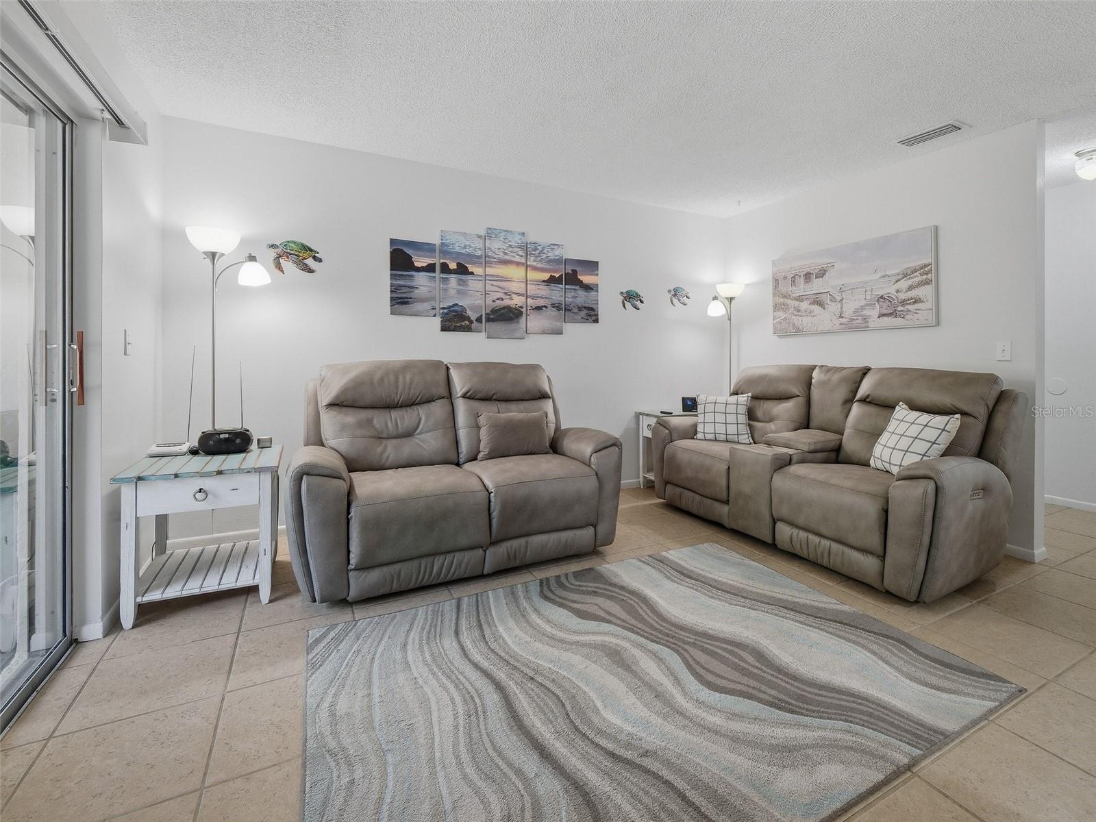 Image 7 of 29 For 420 Banana Cay Drive A