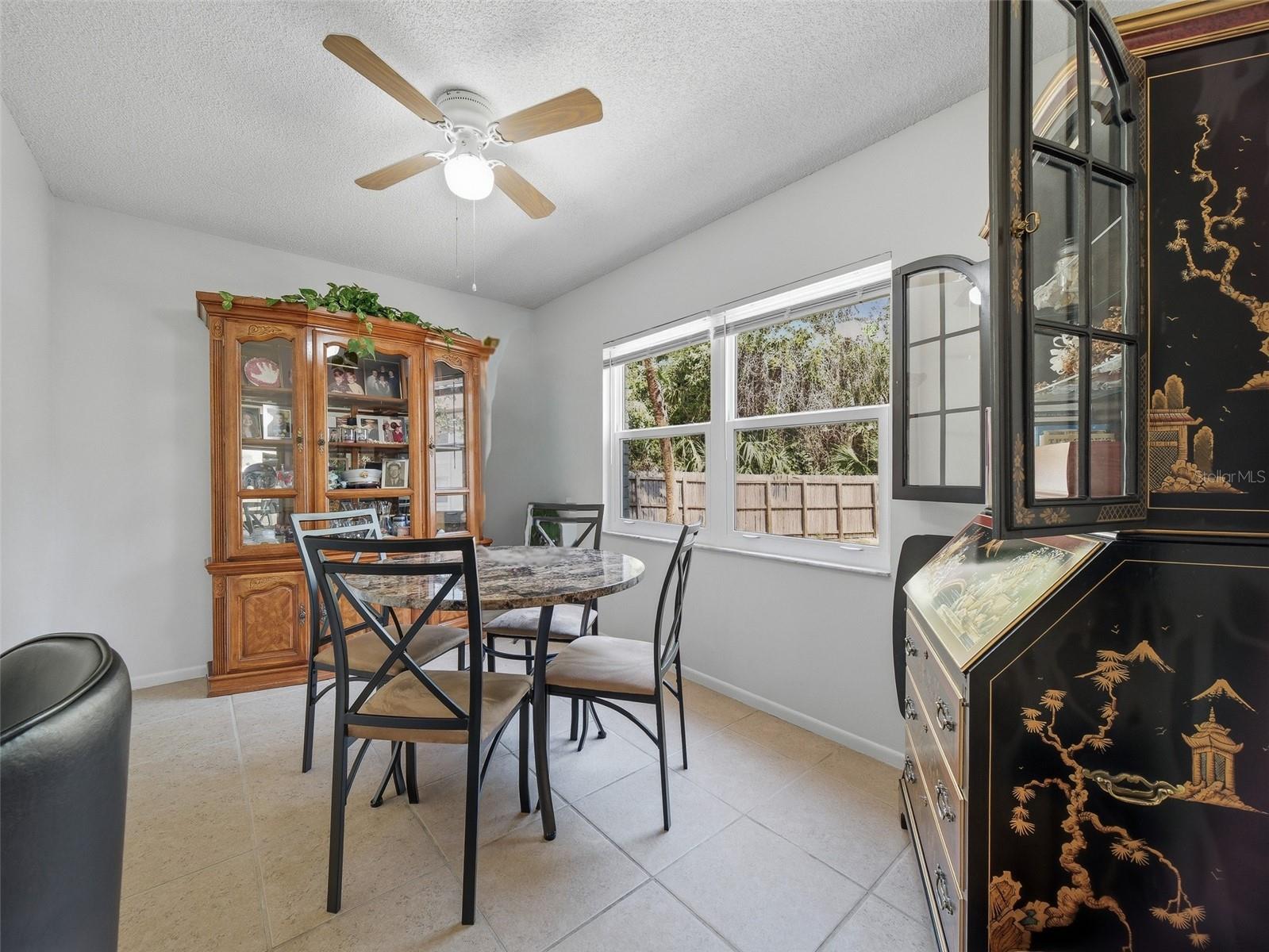 Image 9 of 29 For 420 Banana Cay Drive A