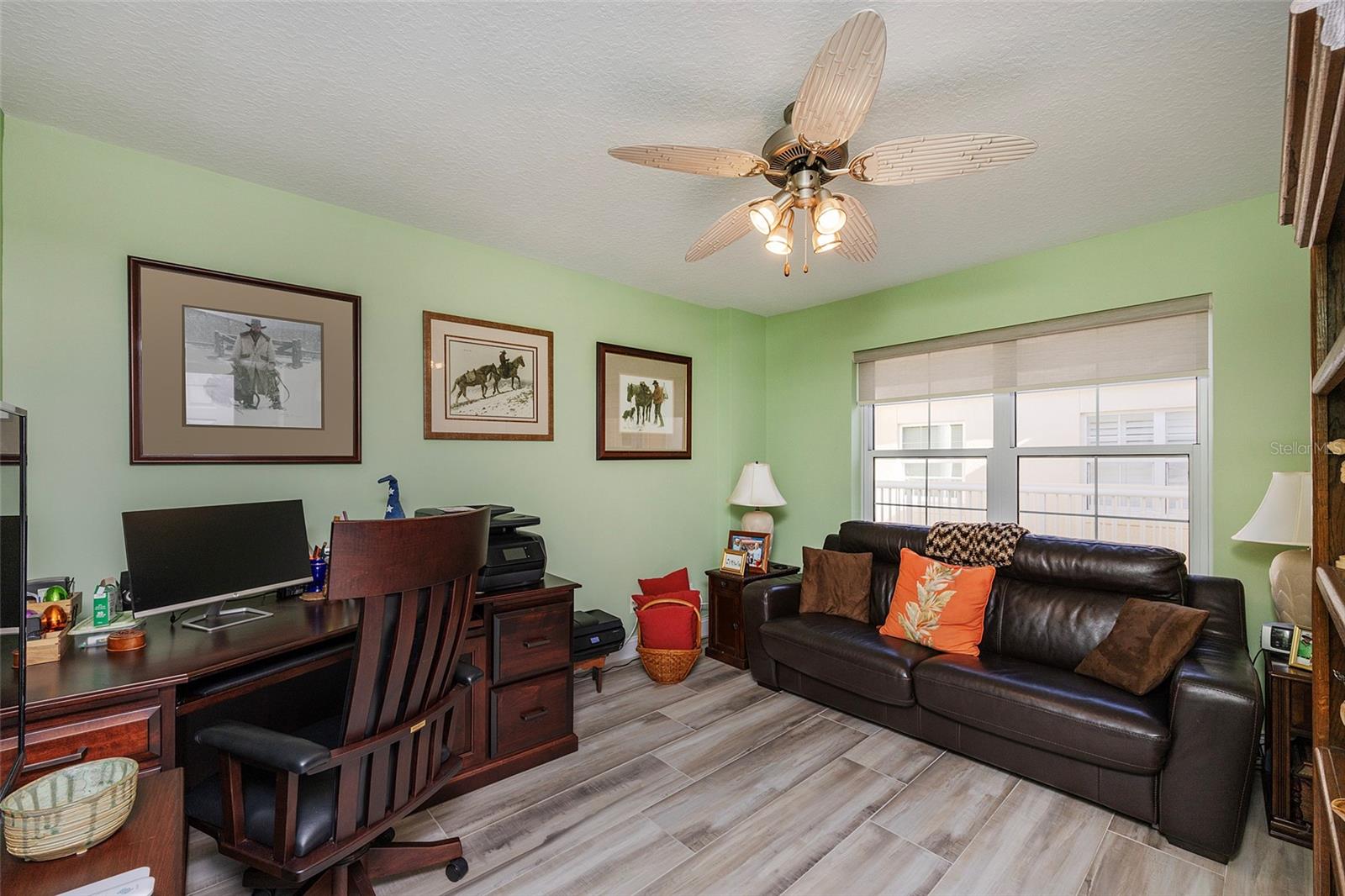 Image 21 of 53 For 4650 Links Village Drive D703