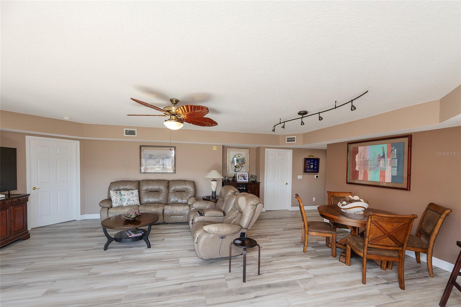 Image 48 of 53 For 4650 Links Village Drive D703