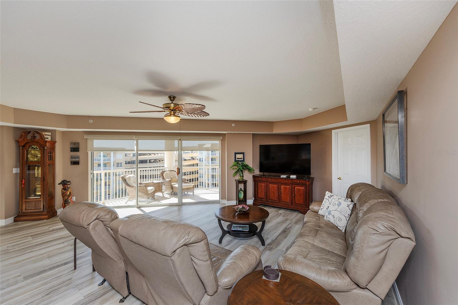 Image 52 of 53 For 4650 Links Village Drive D703