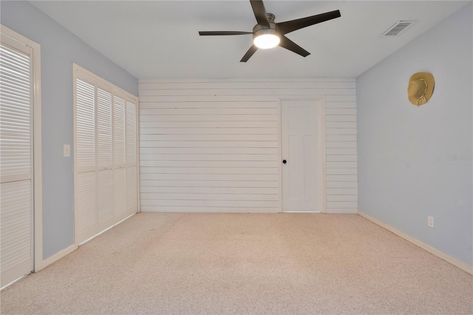 Image 23 of 49 For 4310 Gull Cove