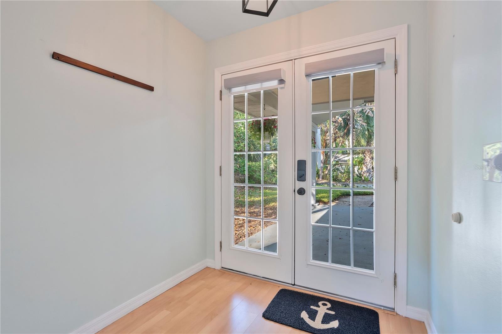 Image 4 of 49 For 4310 Gull Cove