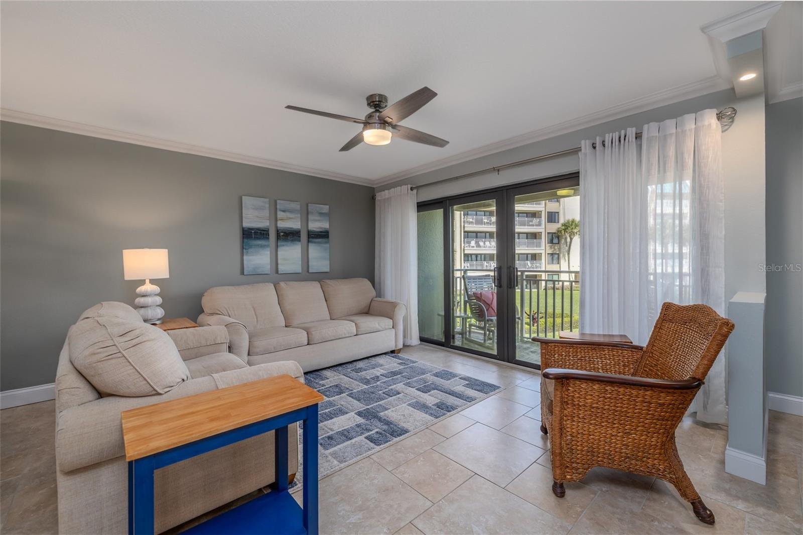 Image 10 of 54 For 4501 Atlantic Avenue 209