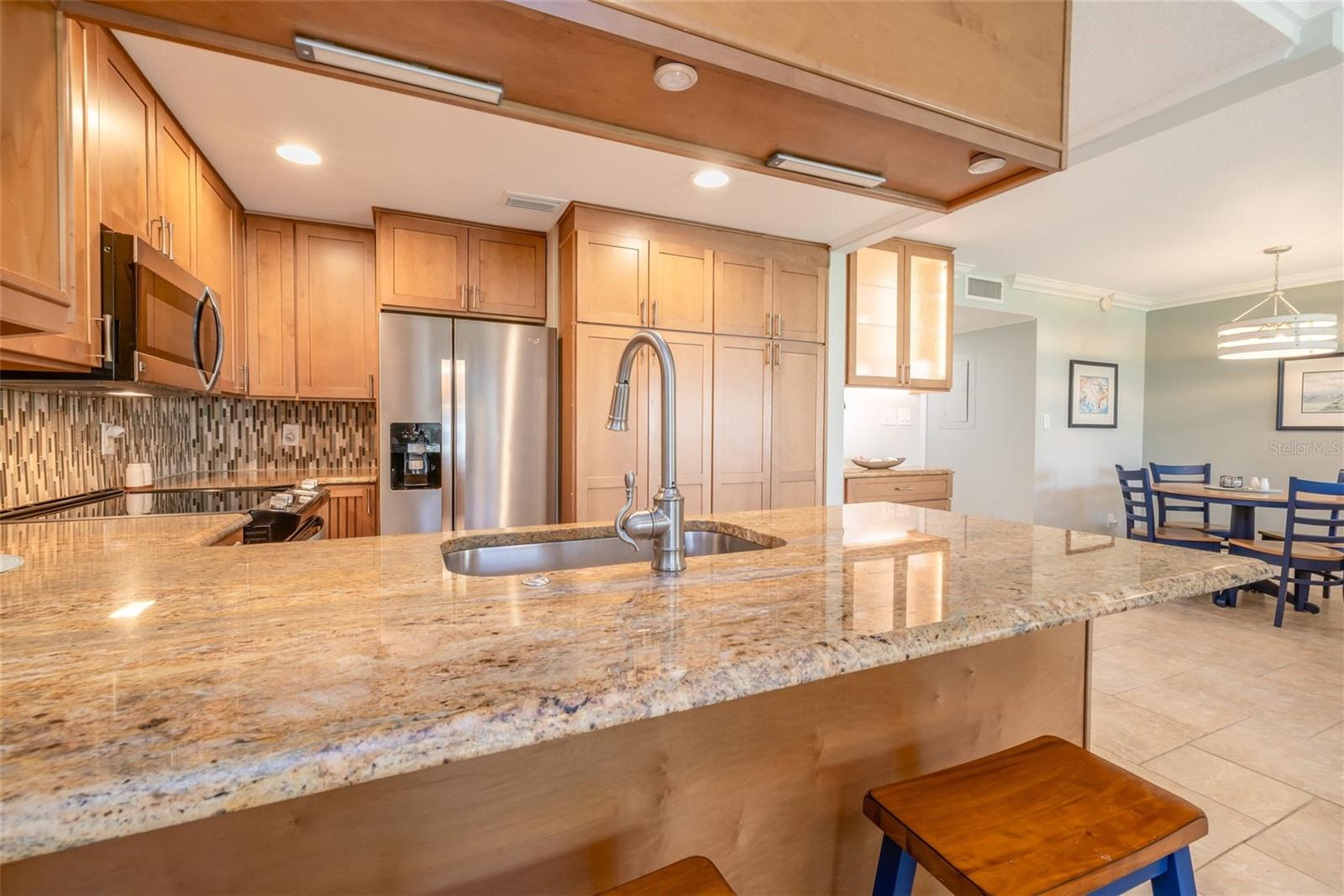 Image 12 of 54 For 4501 Atlantic Avenue 209