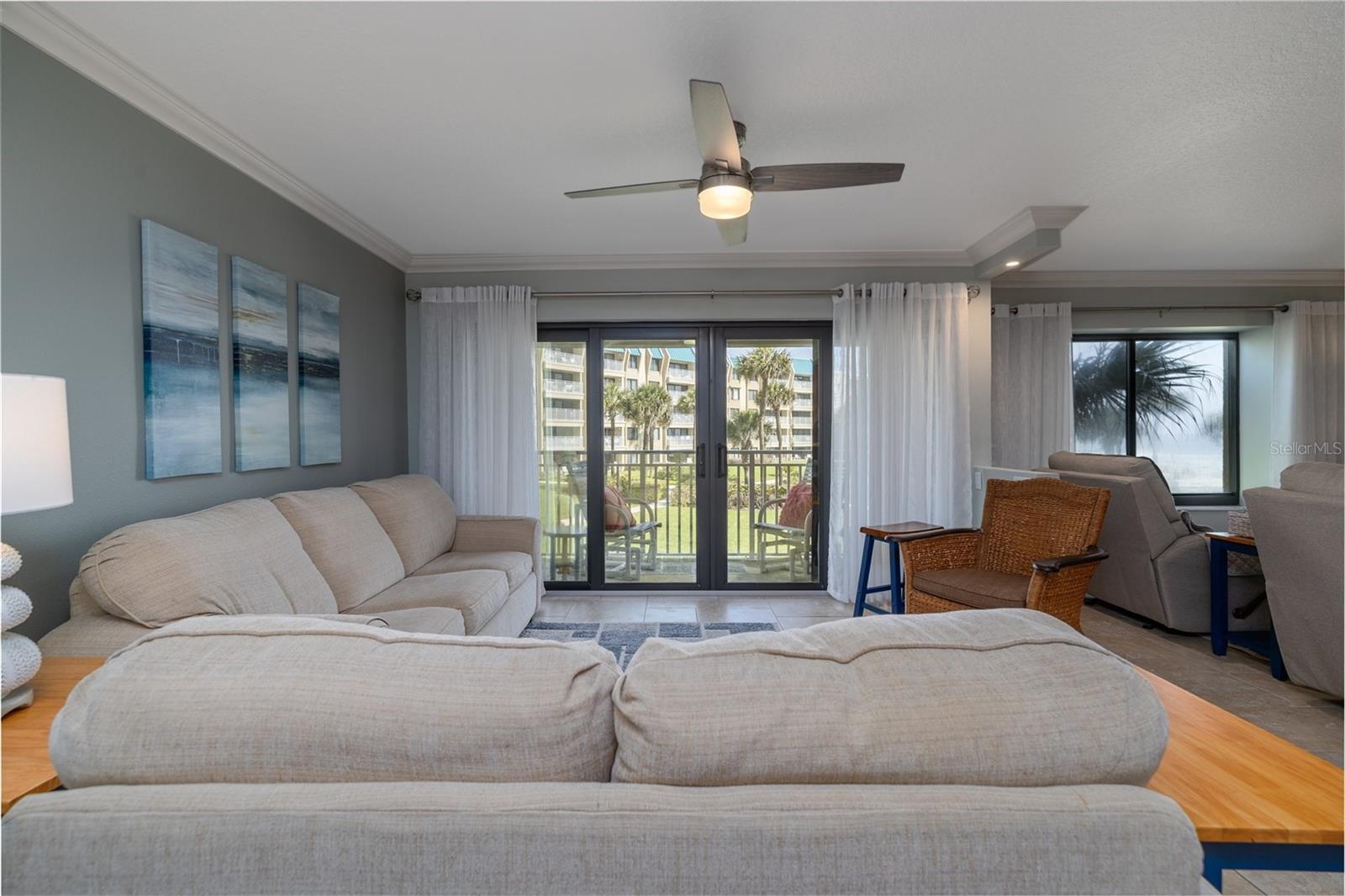 Image 14 of 54 For 4501 Atlantic Avenue 209