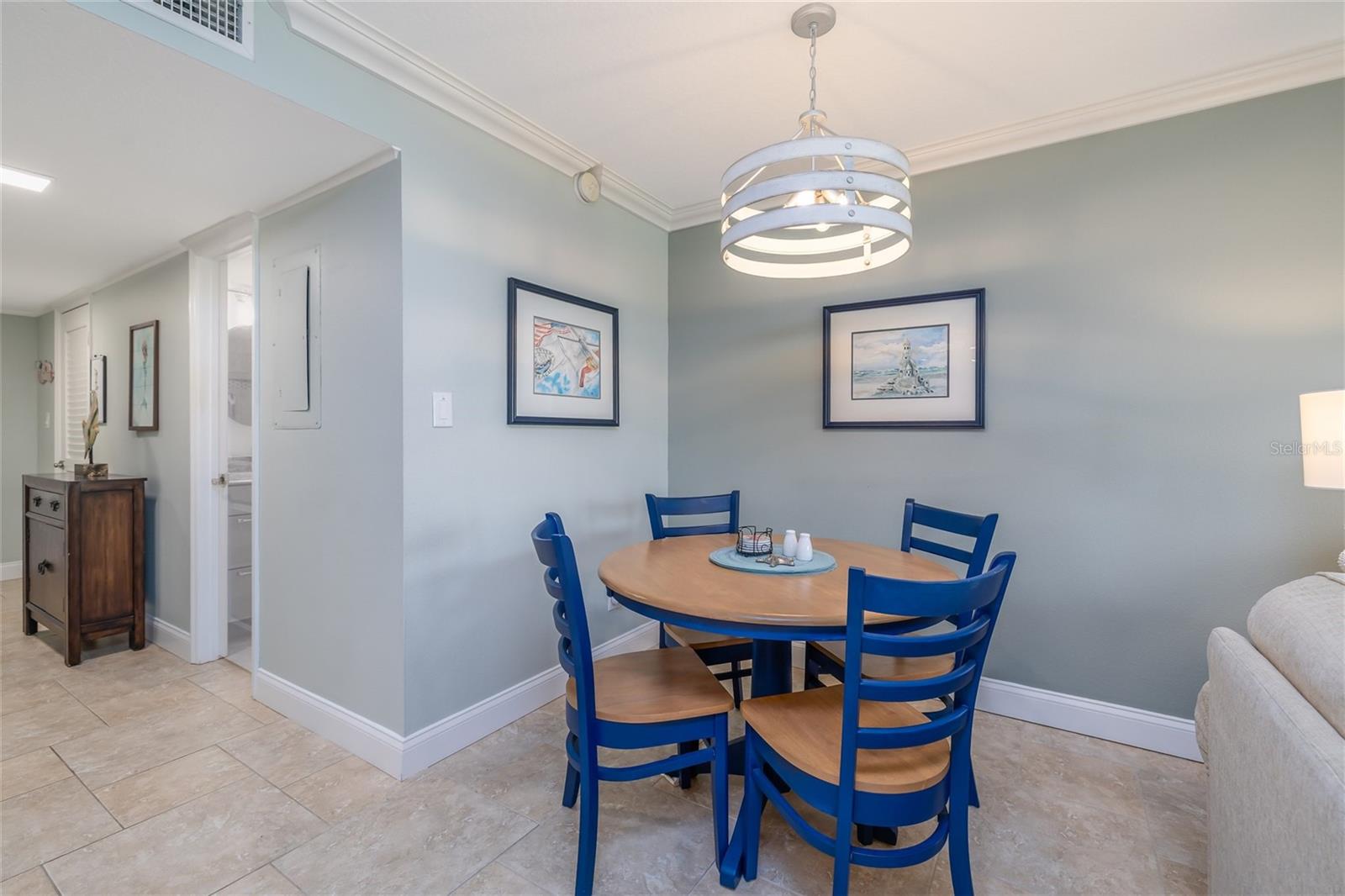 Image 16 of 54 For 4501 Atlantic Avenue 209