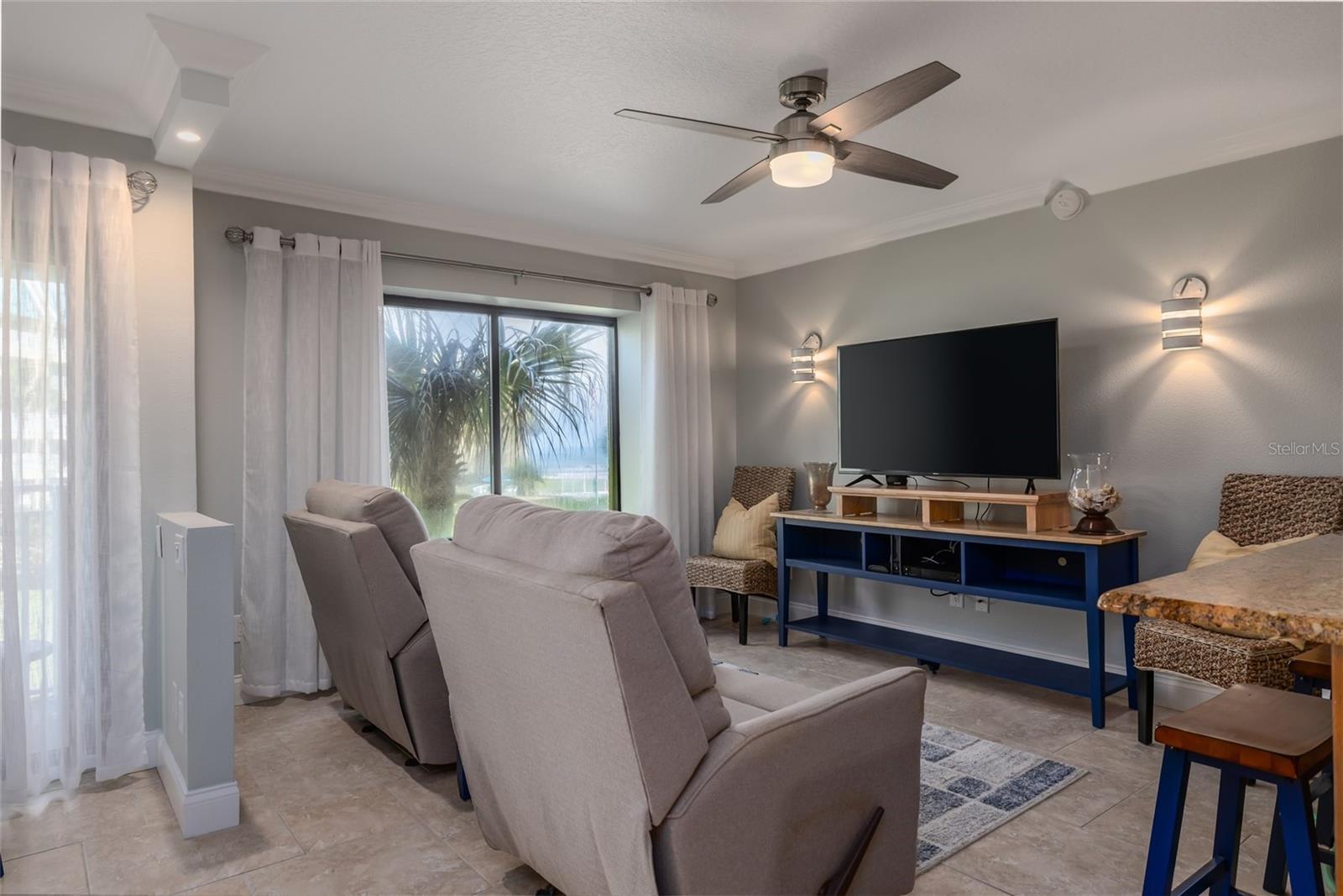 Image 17 of 54 For 4501 Atlantic Avenue 209