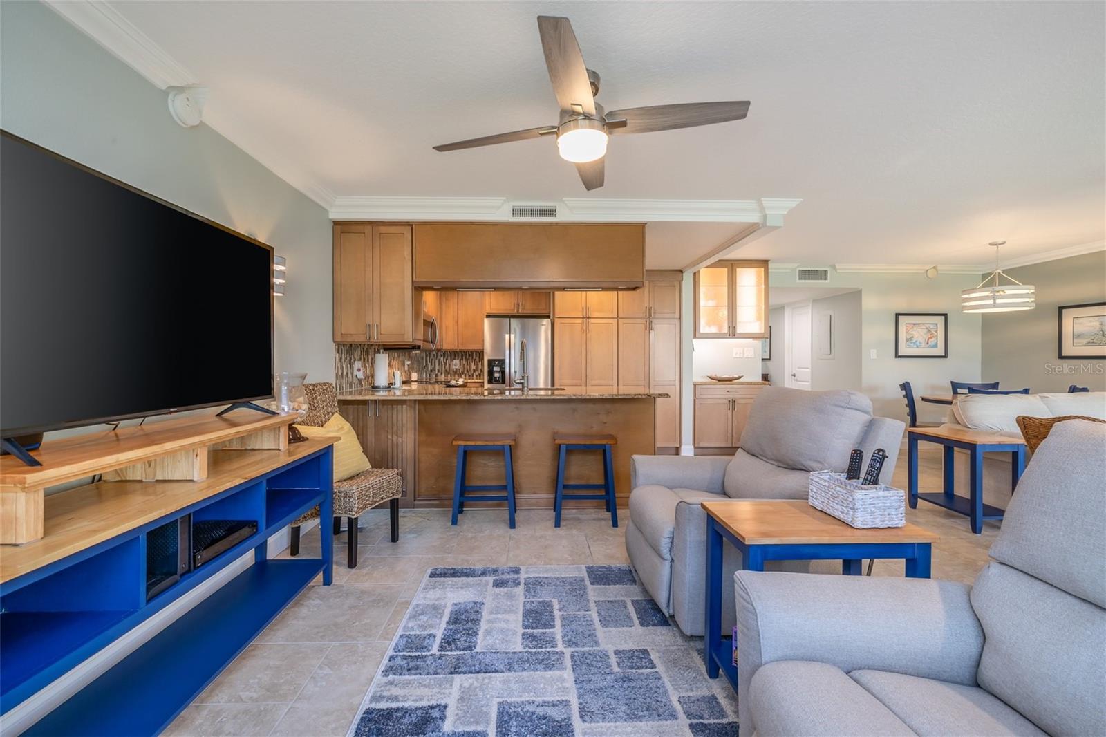 Image 18 of 54 For 4501 Atlantic Avenue 209