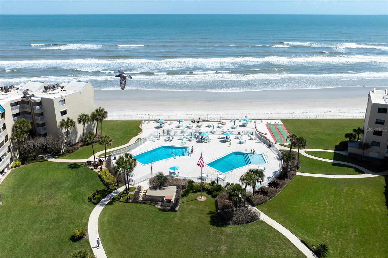 Image 2 of 54 For 4501 Atlantic Avenue 209