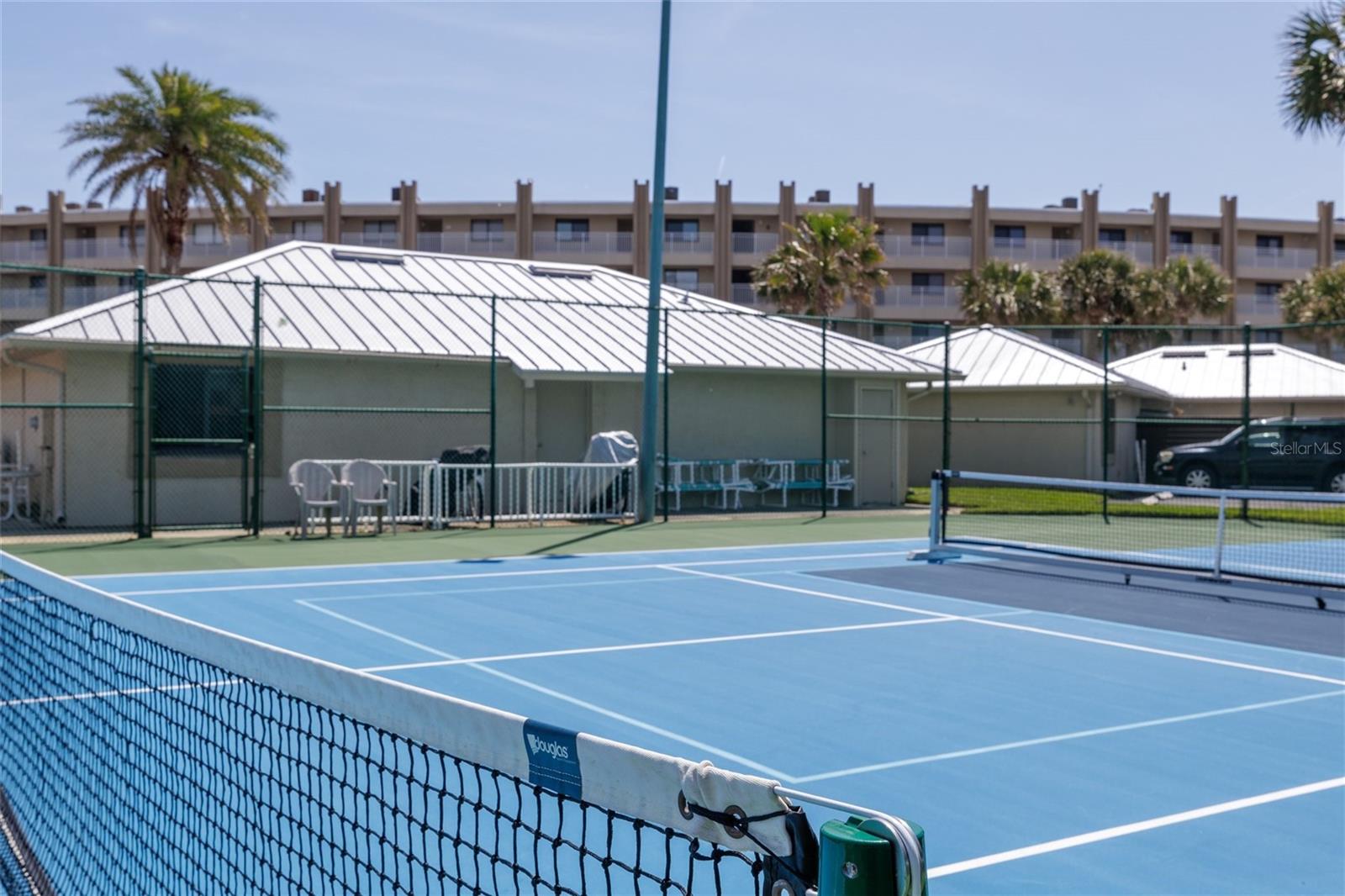 Image 49 of 54 For 4501 Atlantic Avenue 209