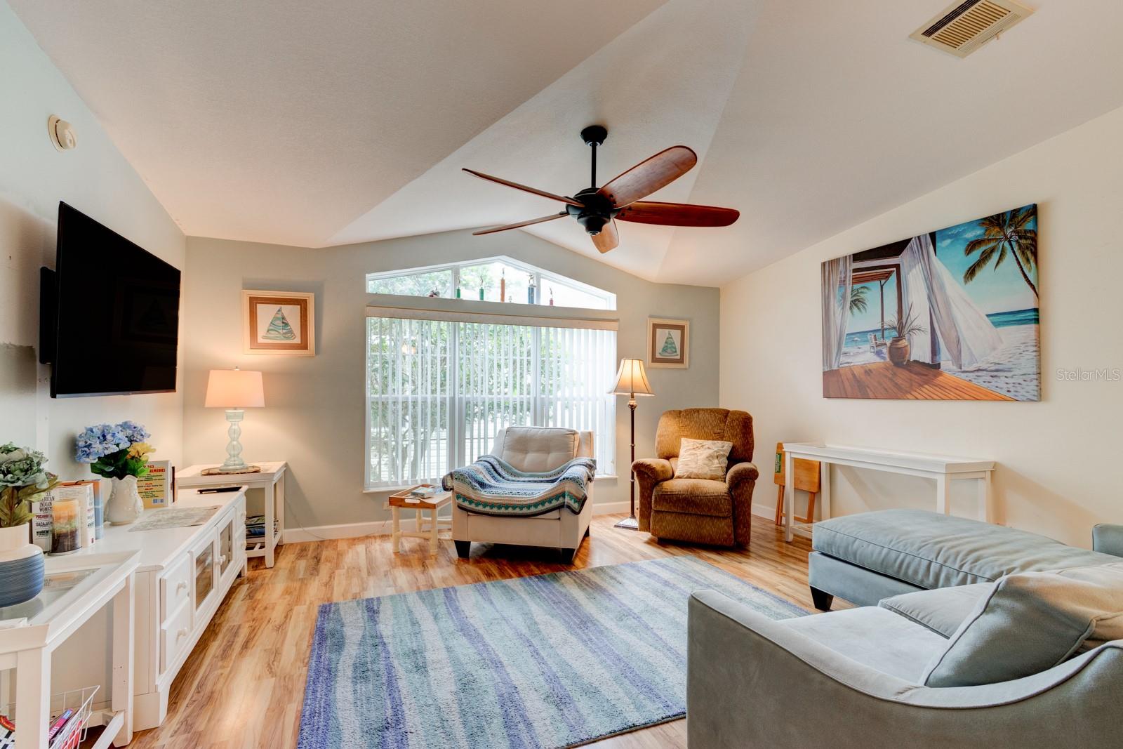 Image 5 of 45 For 387 Marsh Landing Loop