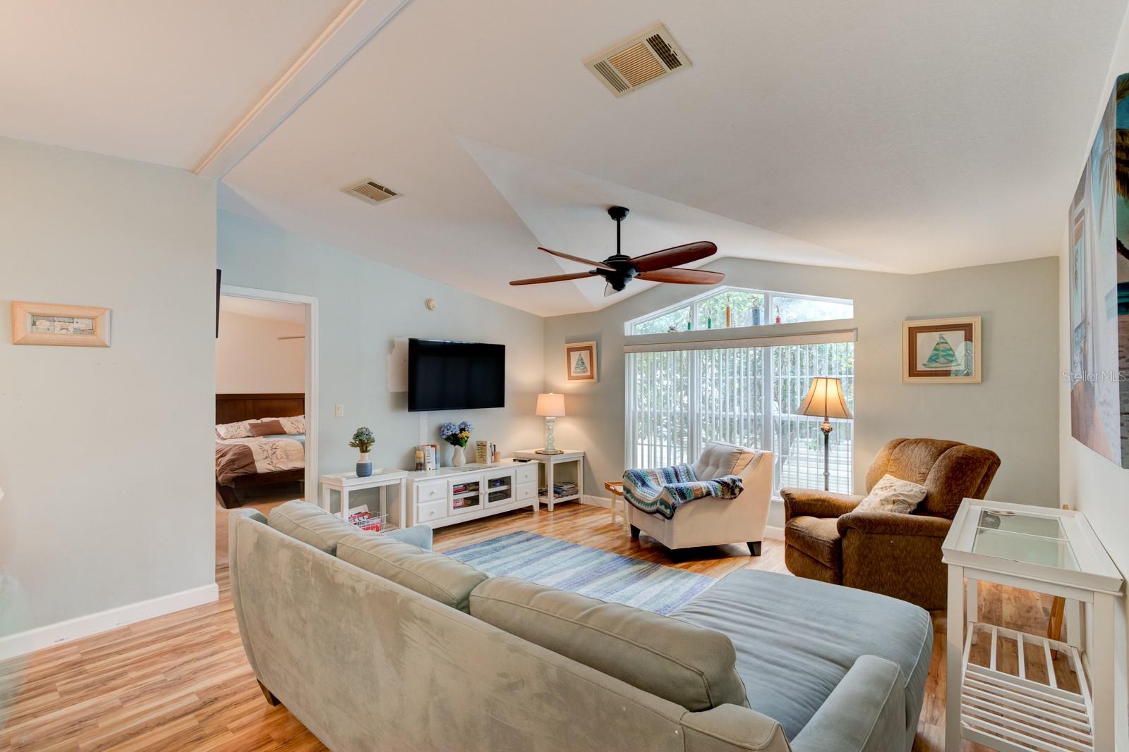 Image 8 of 45 For 387 Marsh Landing Loop