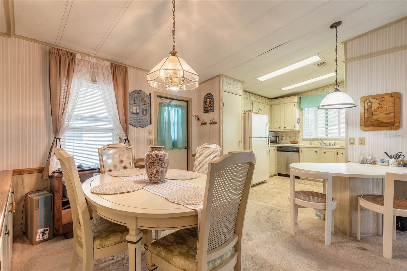 Image 15 of 54 For 4343 Indian River Drive W