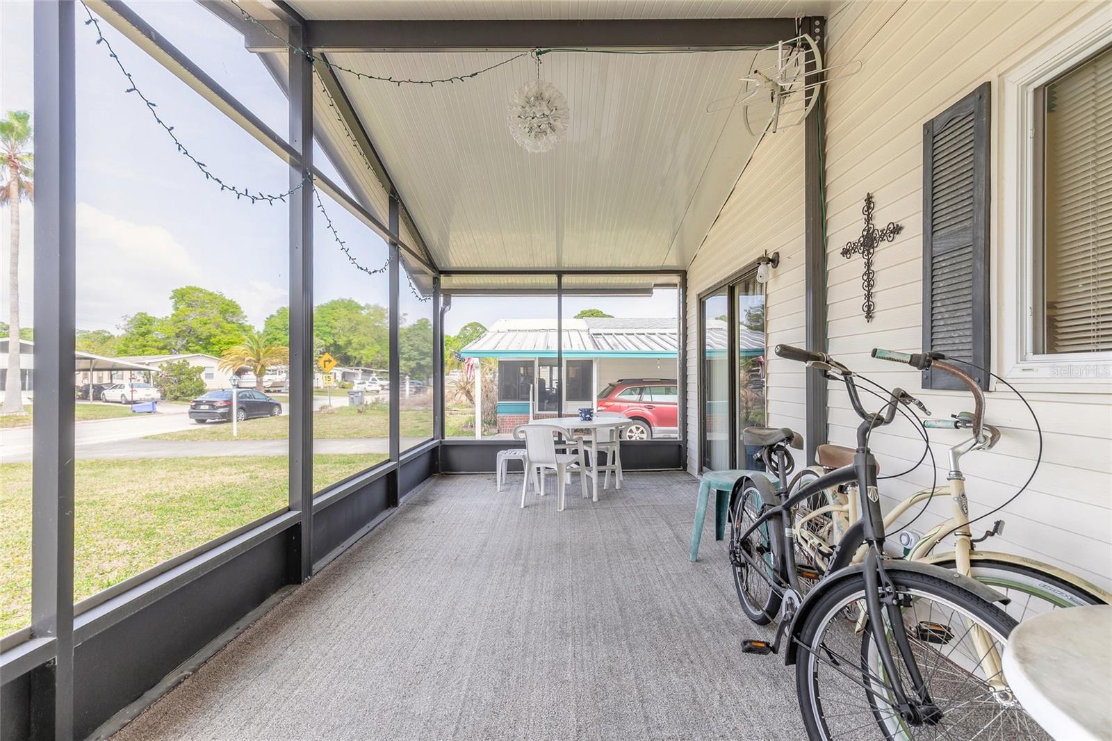 Image 23 of 54 For 4343 Indian River Drive W