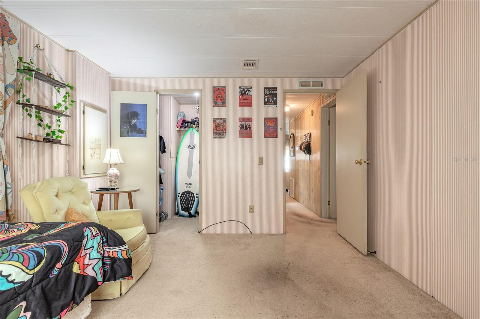 Image 25 of 54 For 4343 Indian River Drive W