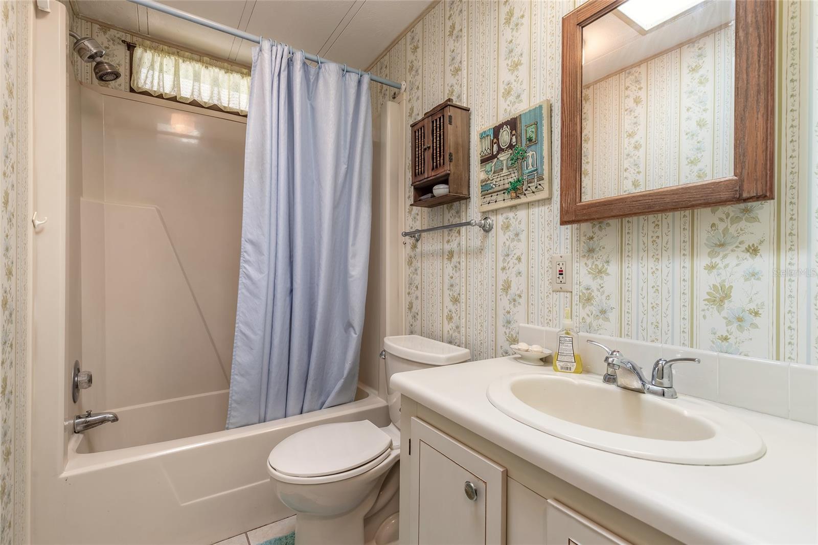 Image 26 of 54 For 4343 Indian River Drive W