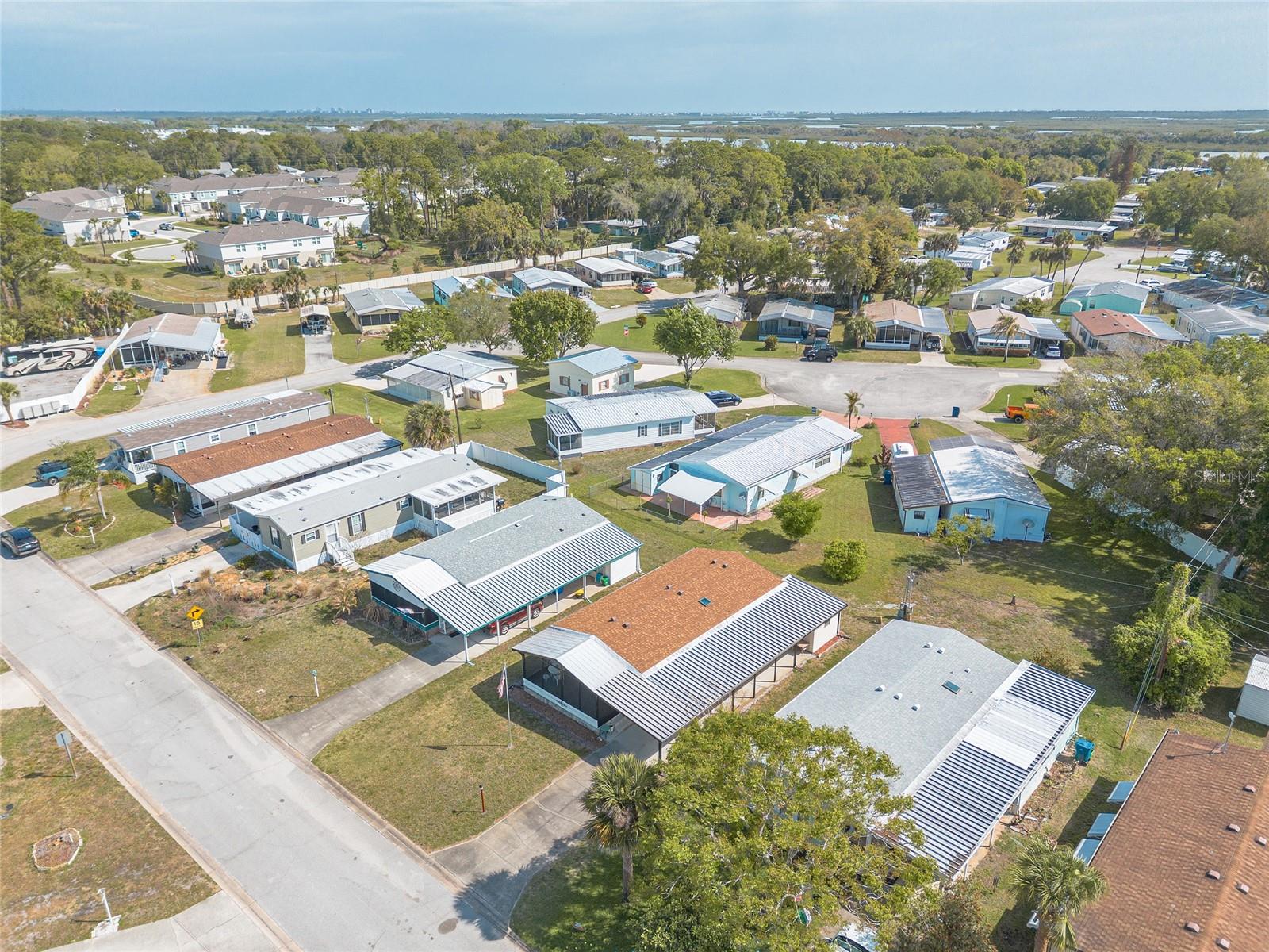 Image 34 of 54 For 4343 Indian River Drive W