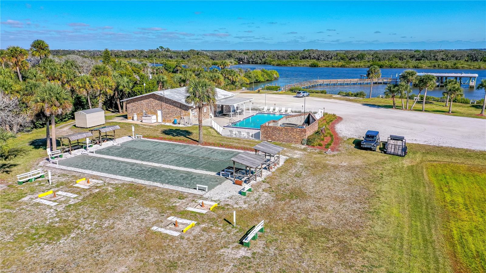 Image 48 of 54 For 4343 Indian River Drive W