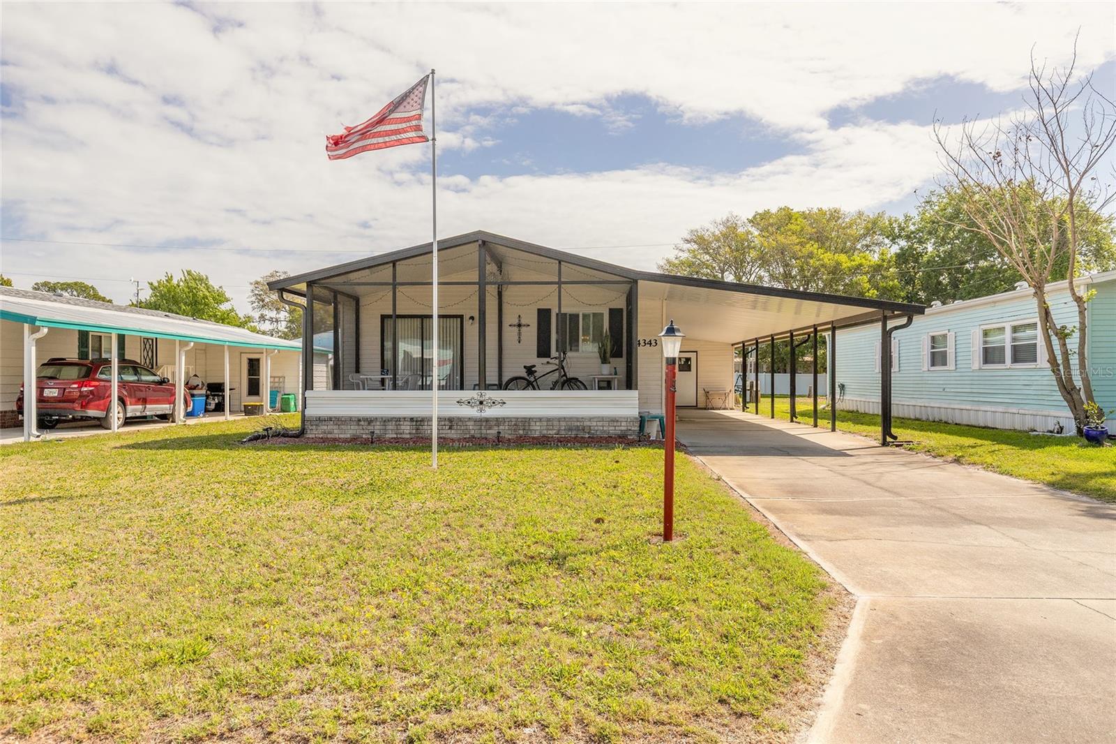 Image 5 of 54 For 4343 Indian River Drive W