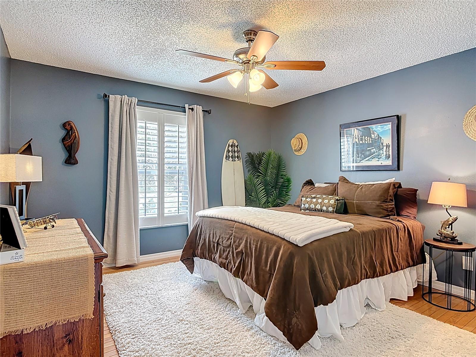 Image 16 of 22 For 1712 Needle Palm Drive