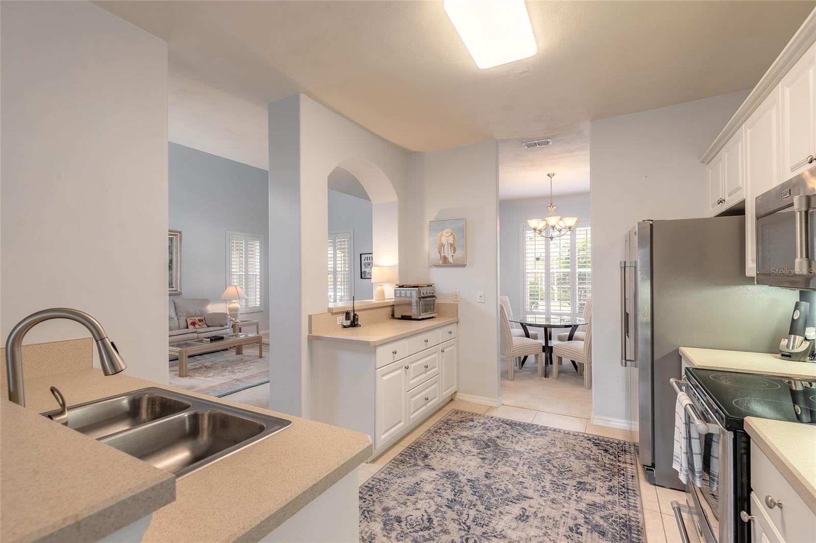 Image 14 of 32 For 3605 Romea Circle