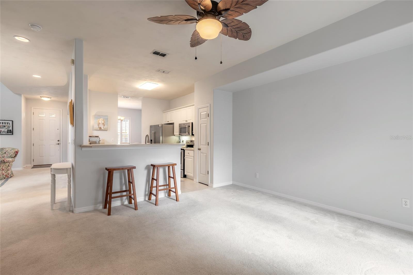 Image 17 of 32 For 3605 Romea Circle