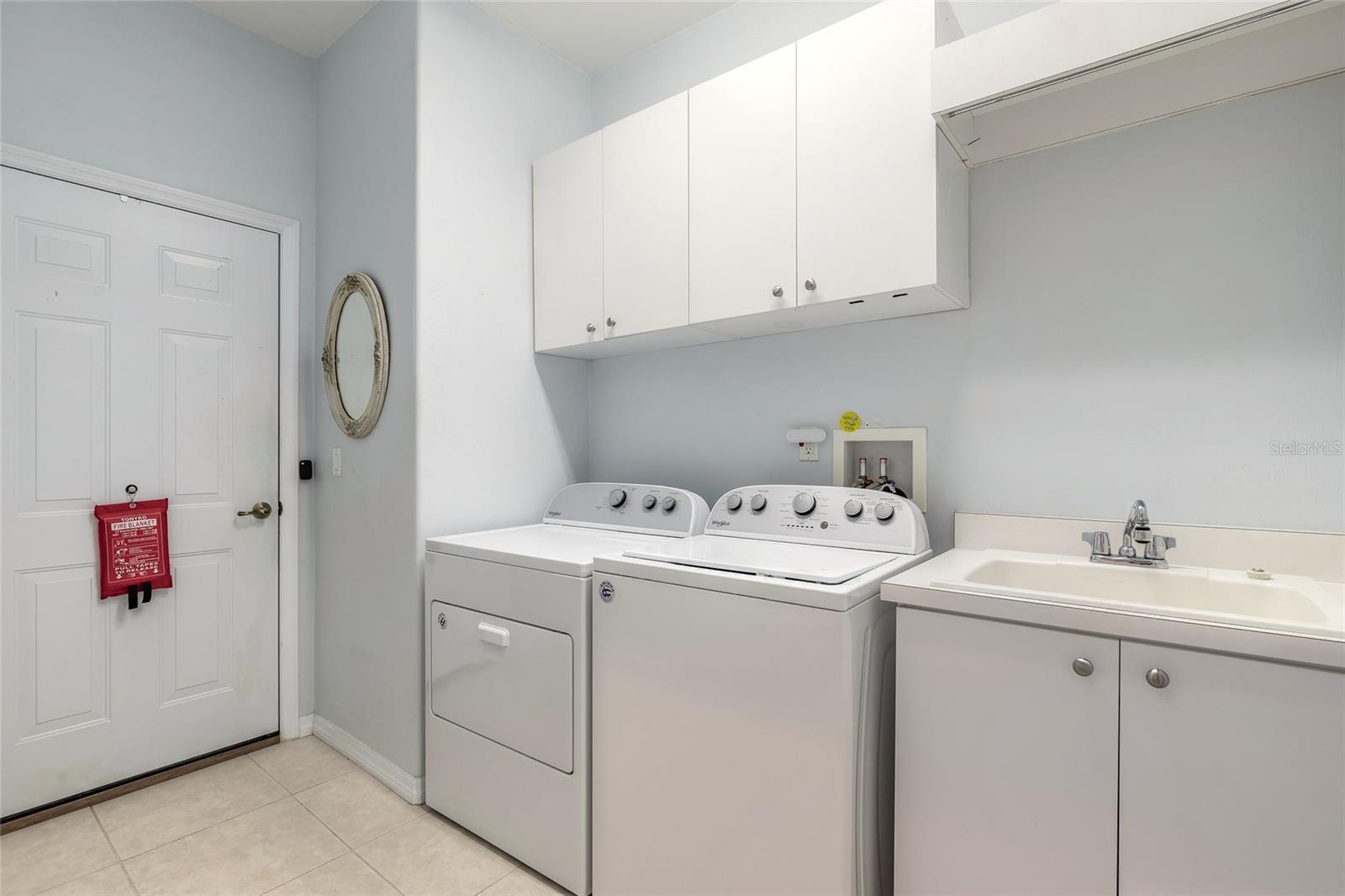 Image 20 of 32 For 3605 Romea Circle