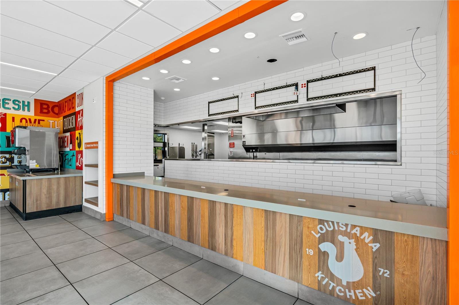 Image 18 of 36 For 2900 Ridgewood Avenue