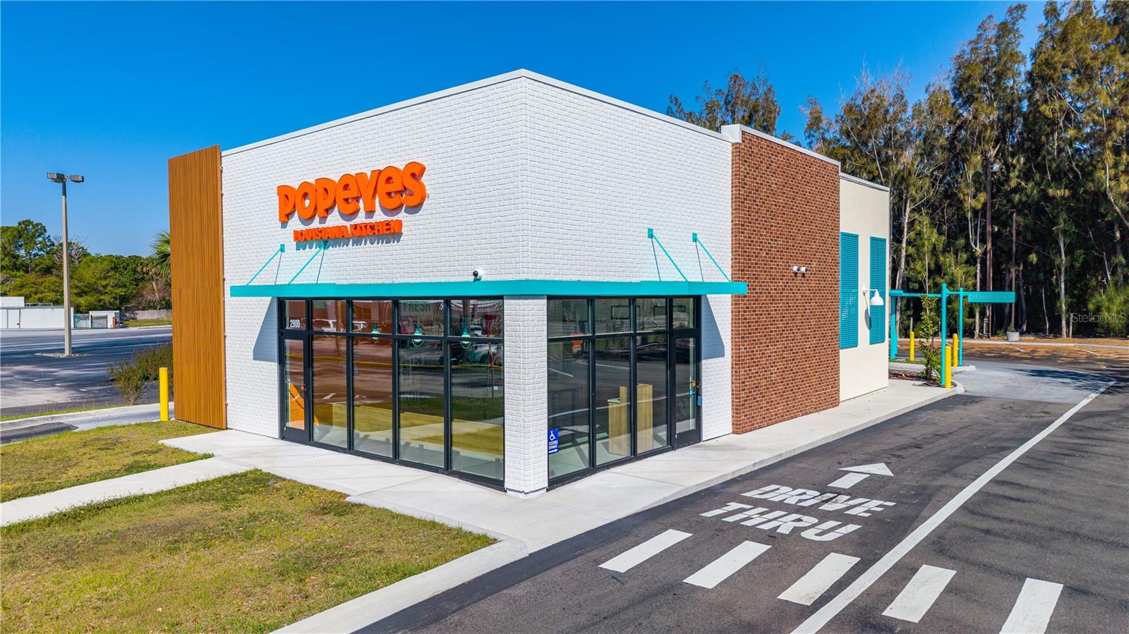 Image 6 of 36 For 2900 Ridgewood Avenue