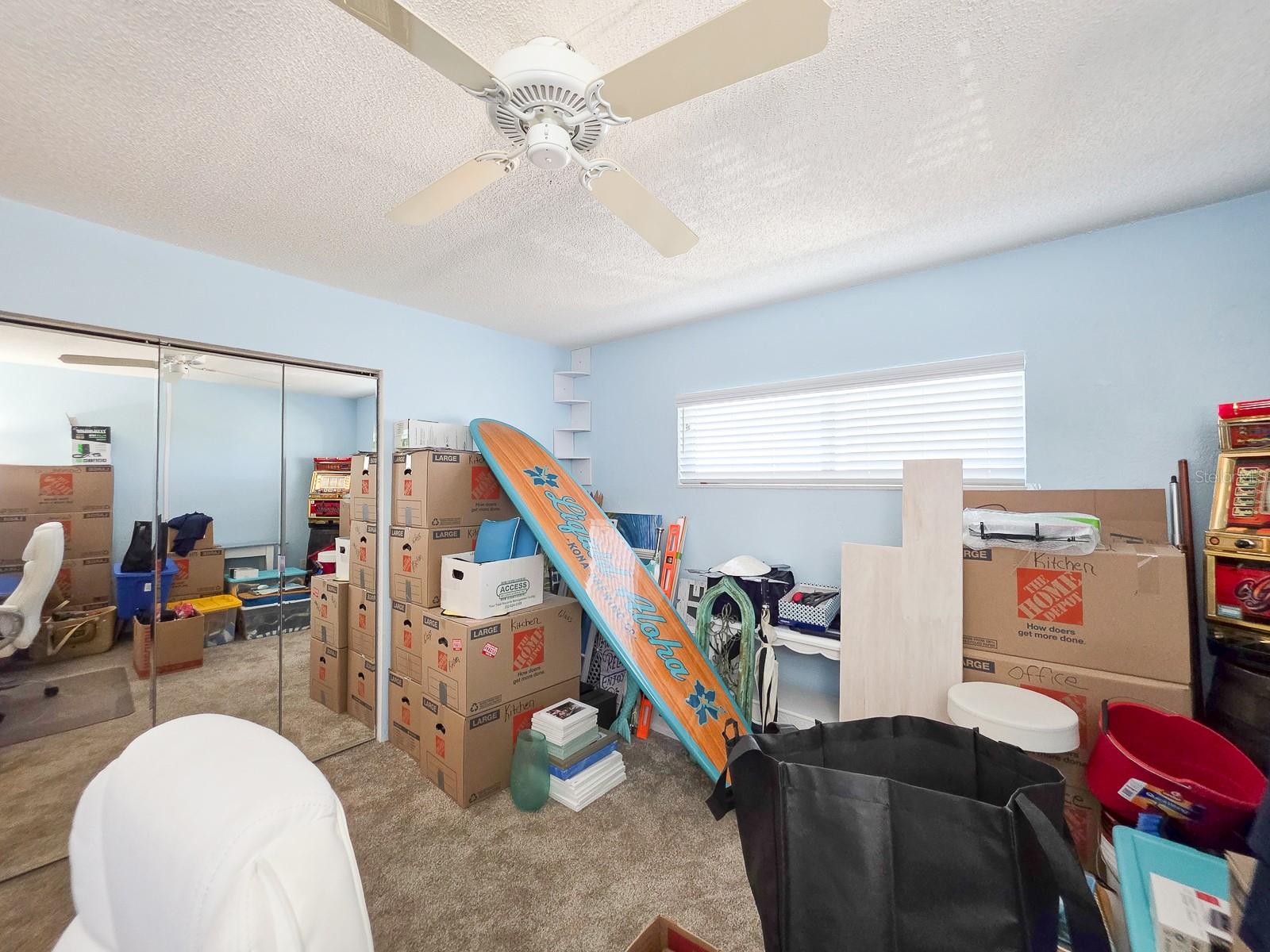 Image 28 of 58 For 3606 Peninsula Drive 605