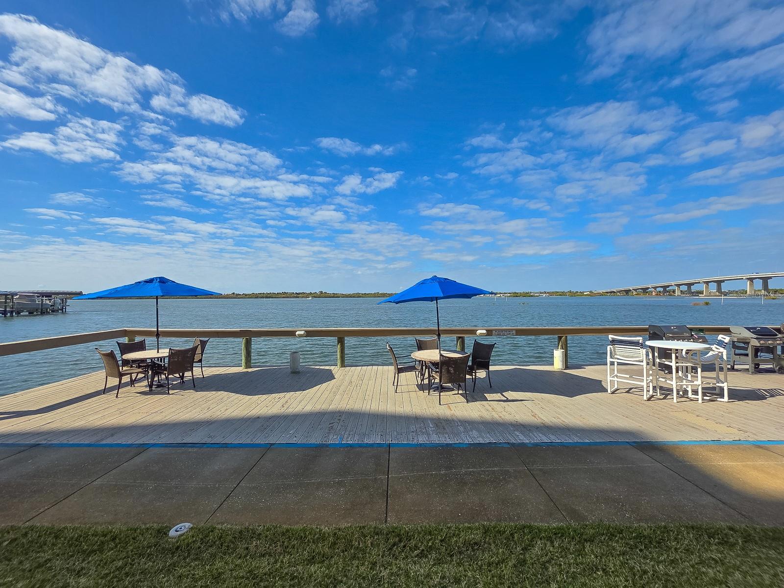 Image 35 of 58 For 3606 Peninsula Drive 605