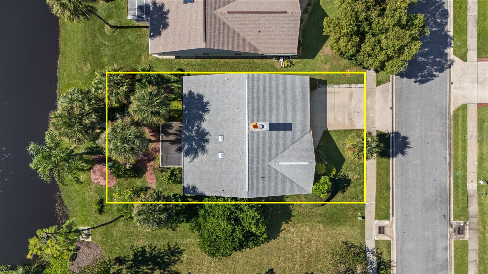 Image 2 of 32 For 731 Pine Shores Circle