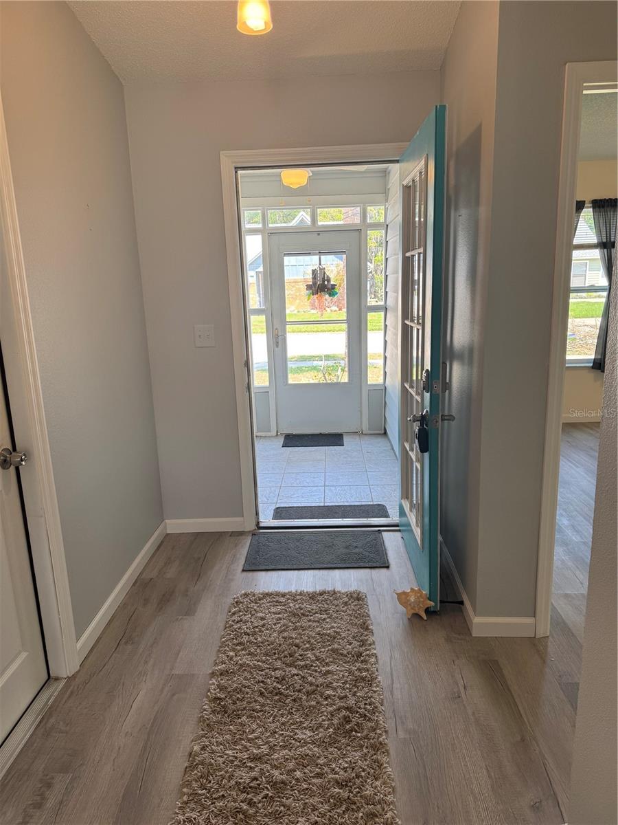 Image 5 of 32 For 731 Pine Shores Circle