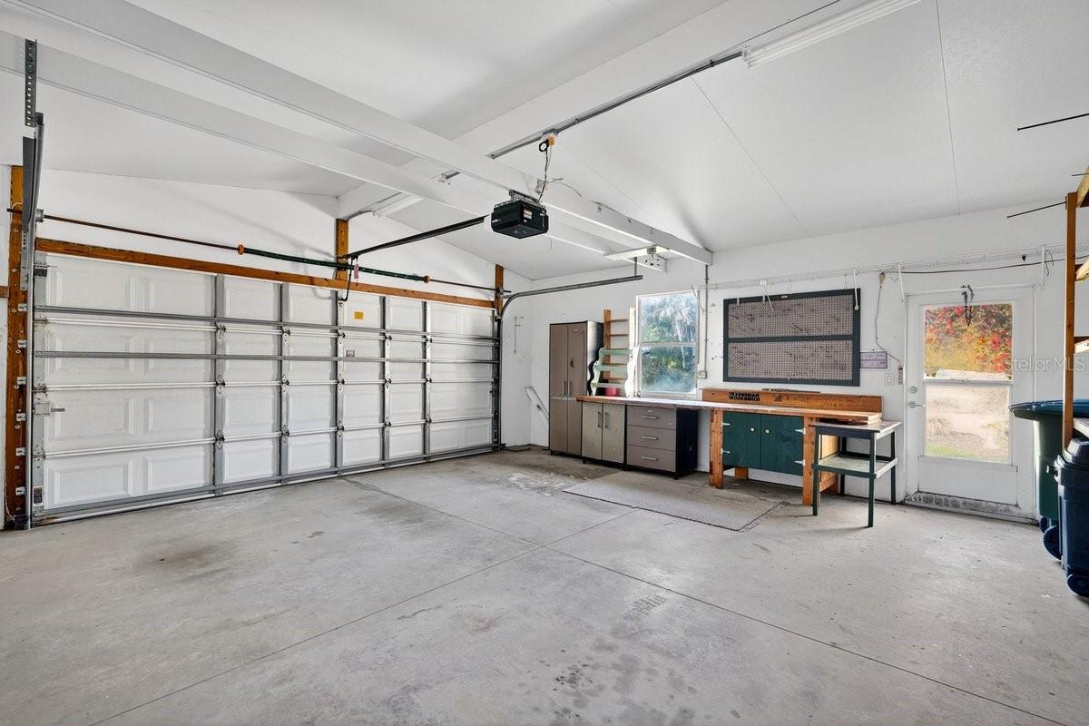 Image 28 of 47 For 332 Marsh Landing Loop