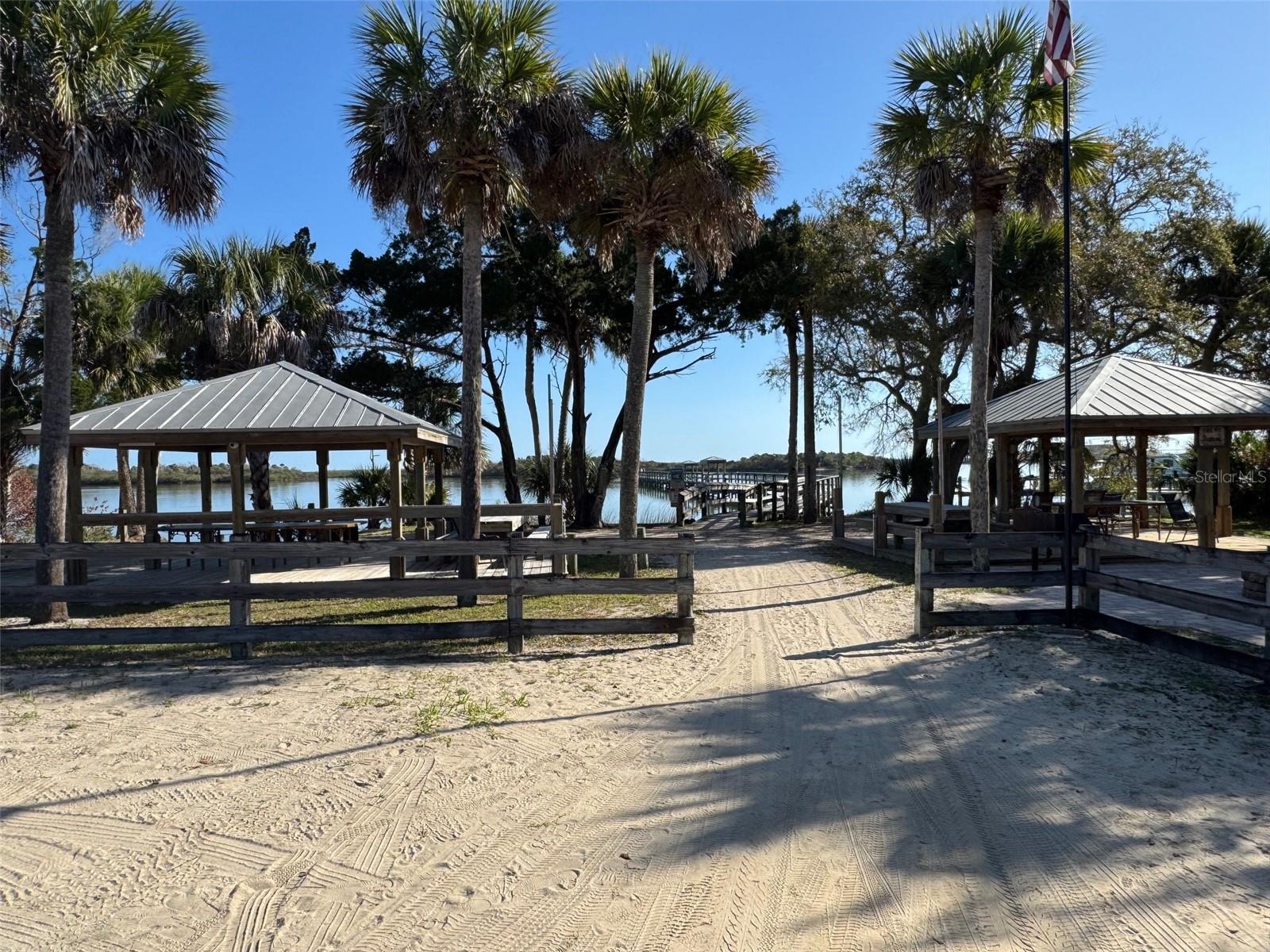 Image 31 of 47 For 332 Marsh Landing Loop