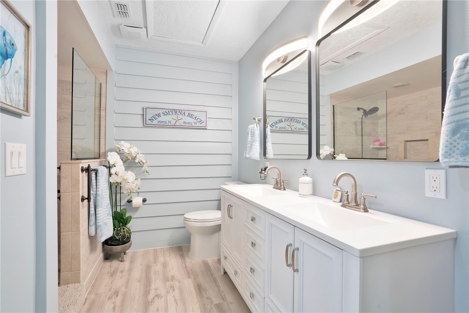 Image 15 of 35 For 4283 Sea Mist Drive 4283