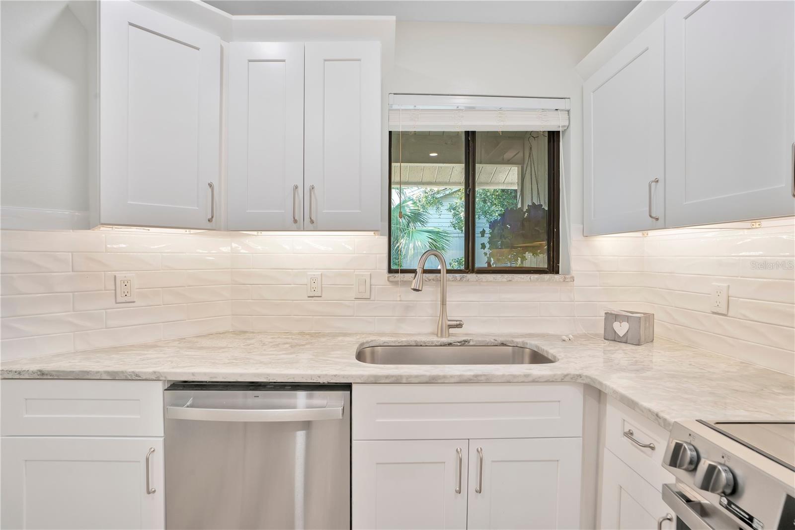 Image 6 of 35 For 4283 Sea Mist Drive 4283