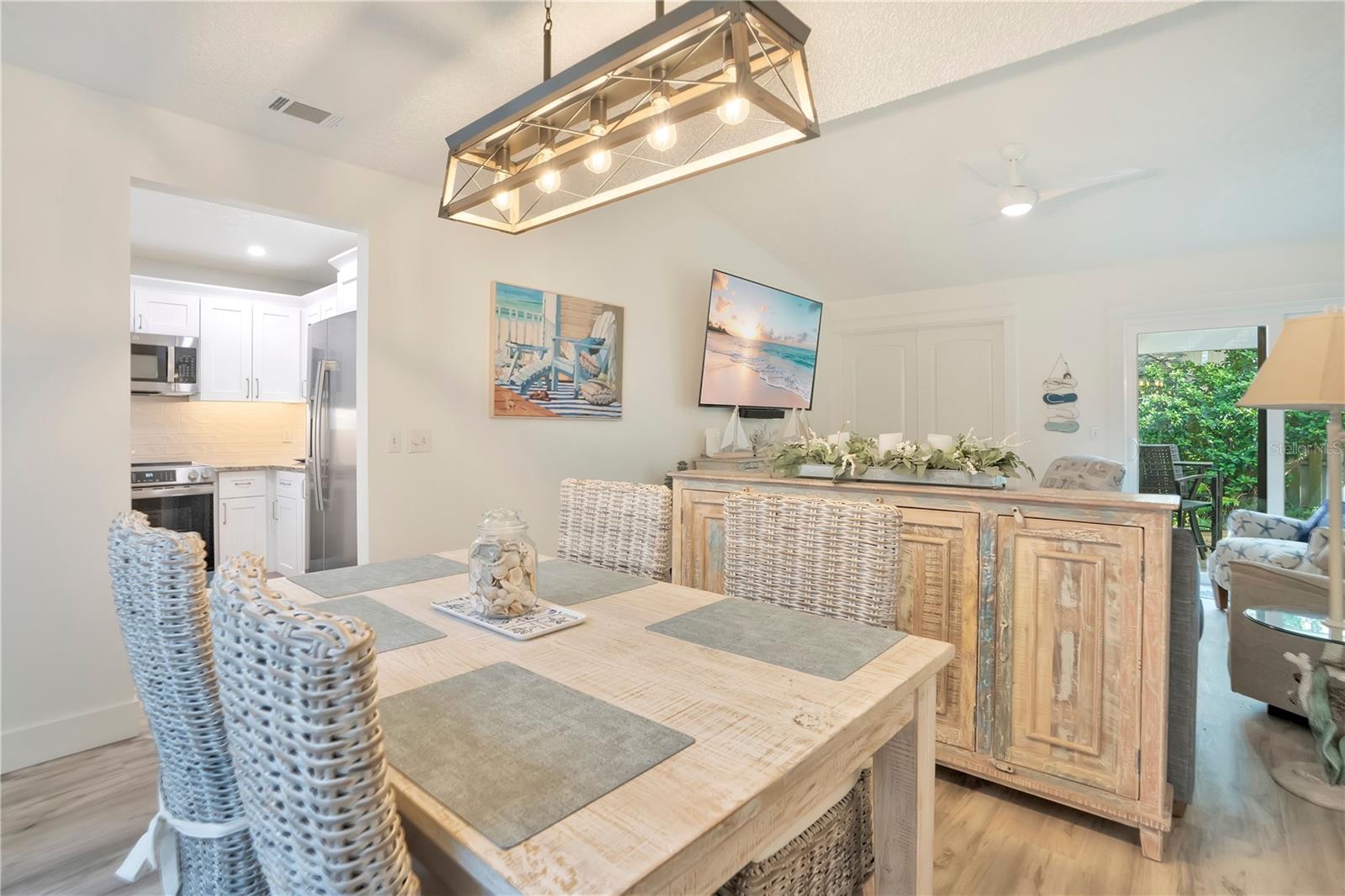 Image 8 of 35 For 4283 Sea Mist Drive 4283